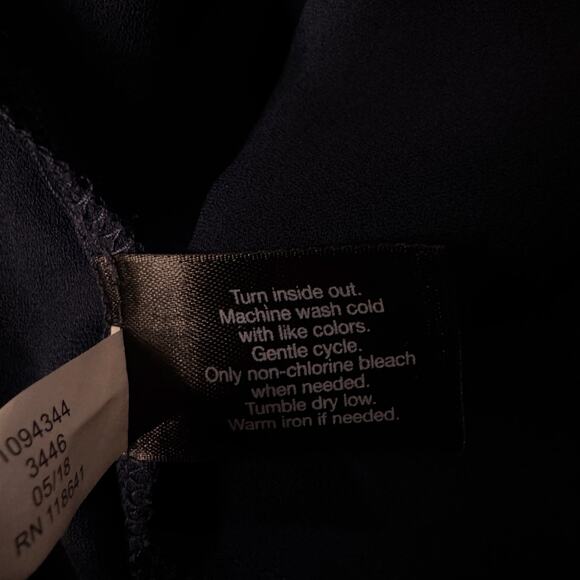 Lane Bryant SZ 28 Tunic Top Sleeveless Ruffled Lace Accent Keyhole V-Neck Navy - Picture 10 of 10